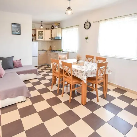 House Kaliopa Pašman